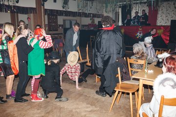 Bild 86 - Latuff 2014 - die Wiemersdorfer Karnevalsveranstaltung - Jugendtag